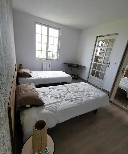 Maison Avec Vue Sur La Et Piscine Вилла Talasani