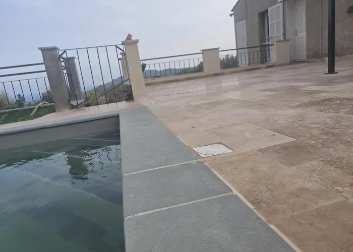 Maison Avec Vue Sur La Et Piscine * Talasani