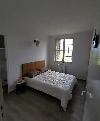 Maison Avec Vue Sur La Et Piscine * Talasani